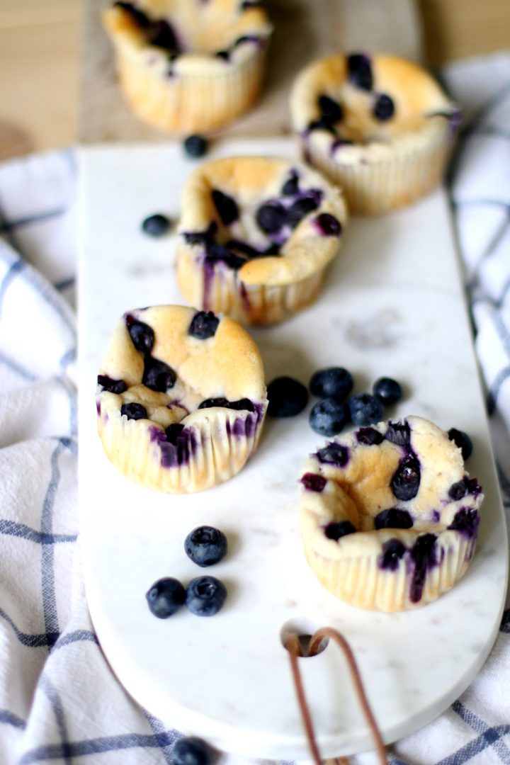 Quark Vanille Muffins mit Blaubeeren | Feel Wunderbar